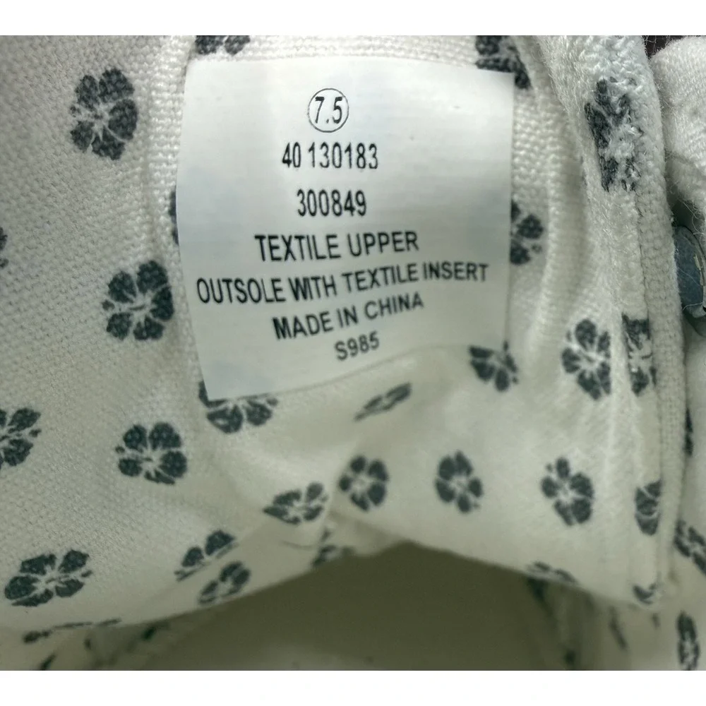Women's Tommy Bahama Memory Foam Lorena Canvas Lace Up Shoes White New‎